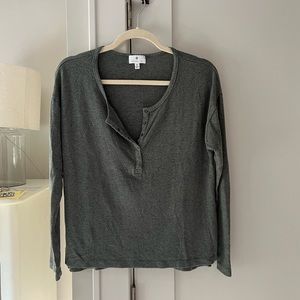 Socialite Henley tee